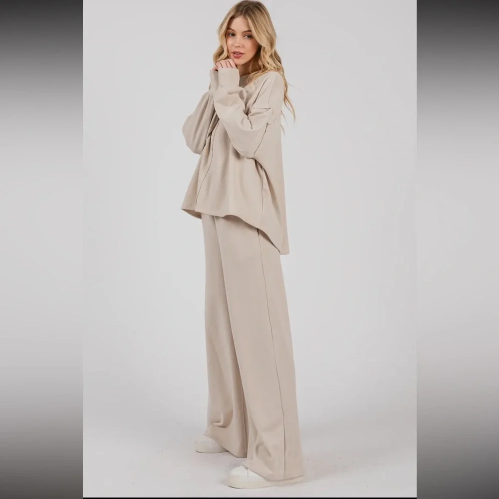 ✨RESTOCKED✨Fabulous Wide Leg pants and Top Set - Picture 3 of 5